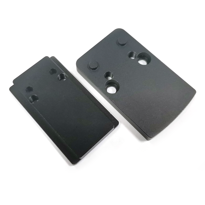 Plates & Panels